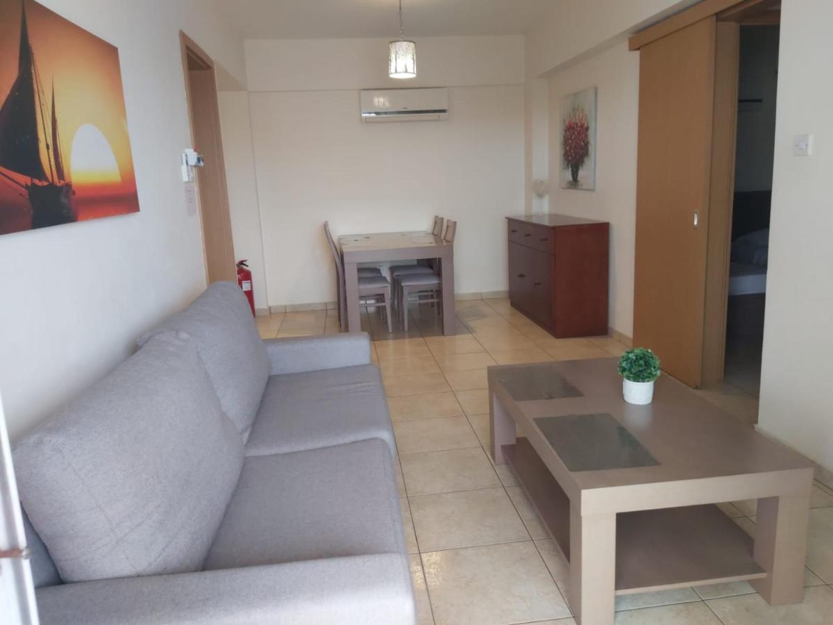 403 Apartment Carisa Artemis Court لارنكا المظهر الخارجي الصورة